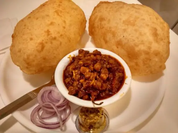 Chole Bhature, Delhi