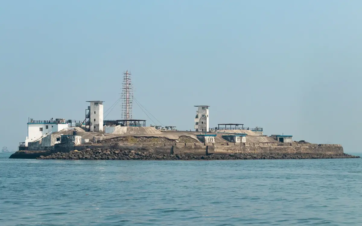 Middle Ground Coastal Battery island showing stone gun emplacements and sea horizon