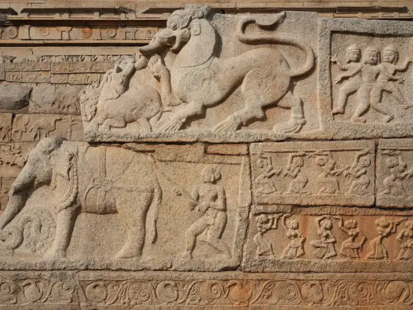 Stone relief on the throne platform of the King's Palace, Hampi
