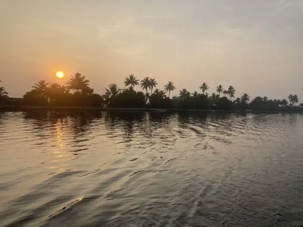 Alleppey backwaters, Kerala