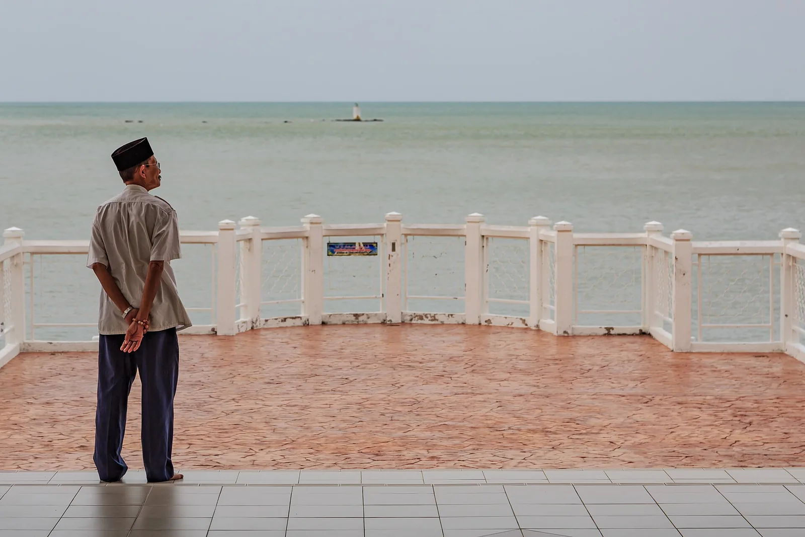 The Melaka Straits Mosque on the water