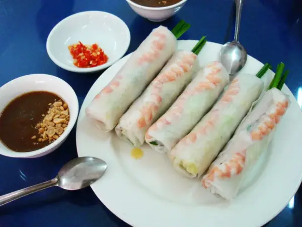 Gỏi cuốn, Vietnam